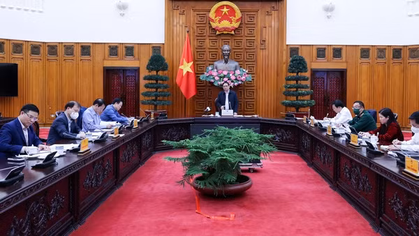 Cân đối về năng lượng, bảo đảm cung ứng điện cả trước mắt và lâu dài ảnh 8
