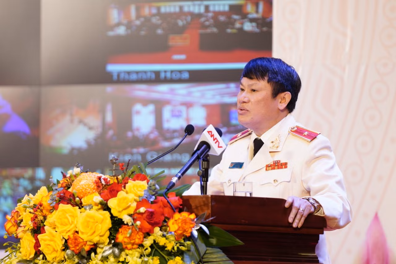Đấu tranh không khoan nhượng với tội phạm ma tuý -0