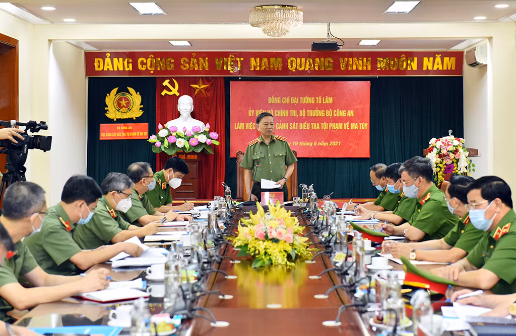 Xứng đáng là lực lượng nòng cốt, chủ trì phòng, chống và kiểm soát ma túy -0