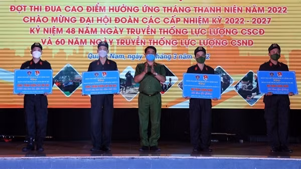 Hai cán bộ trẻ xung kích trên mặt trận phòng, chống tội phạm ảnh 2