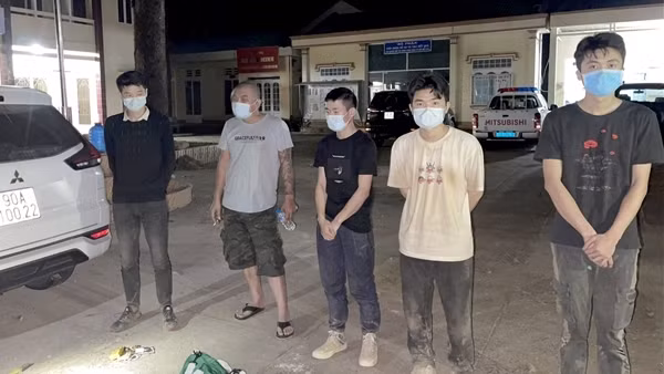Bắt giữ 2 đối tượng mua bán 3.397 viên ma túy ảnh 4