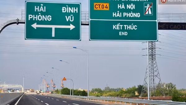 Chính phủ yêu cầu đẩy nhanh tiến độ dự án thu phí không dừng của VEC ảnh 2