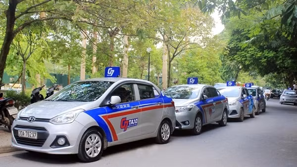 Tăng cường xử phạt xe vận tải vi phạm trong mùa cao điểm du lịch ảnh 2