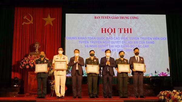 Bế mạc Hội thi điều lệnh, bắn súng, võ thuật bảng thi số 6 ảnh 6