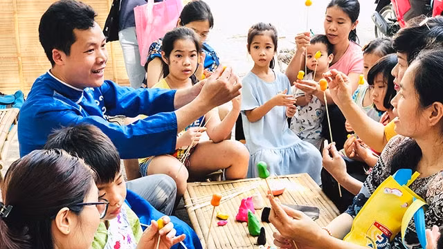 nghệ nhân đặng văn hậu và những con giống bột.jpg -0