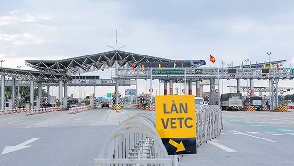 Nếu không lắp đặt xong hệ thống ETC trước tháng 6, trạm thu phí sẽ phải tạm dừng ảnh 2