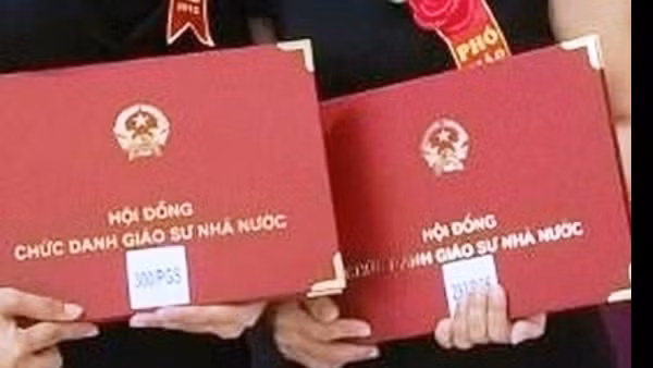 Học viện CSND trao quyết định bổ nhiệm chức danh Phó giáo sư năm 2021 ảnh 4