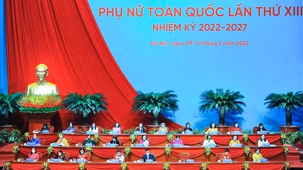 Đồng chí&nbsp;Hà Thị Nga tái đắc cử Chủ tịch Hội LHPN Việt Nam khoá XIII ảnh 2