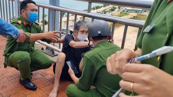 Lại phát hiện thi thể dưới cầu Thuận Phước ảnh 3