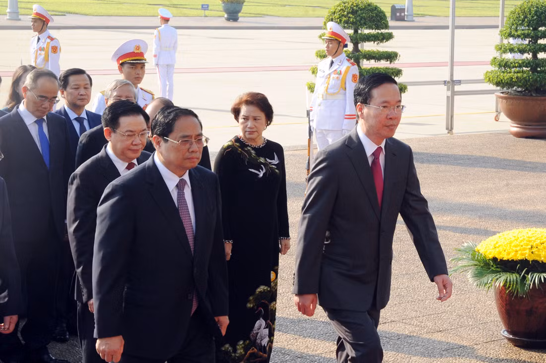 Lãnh đạo Đảng, Nhà nước vào Lăng viếng Chủ tịch Hồ Chí Minh -0