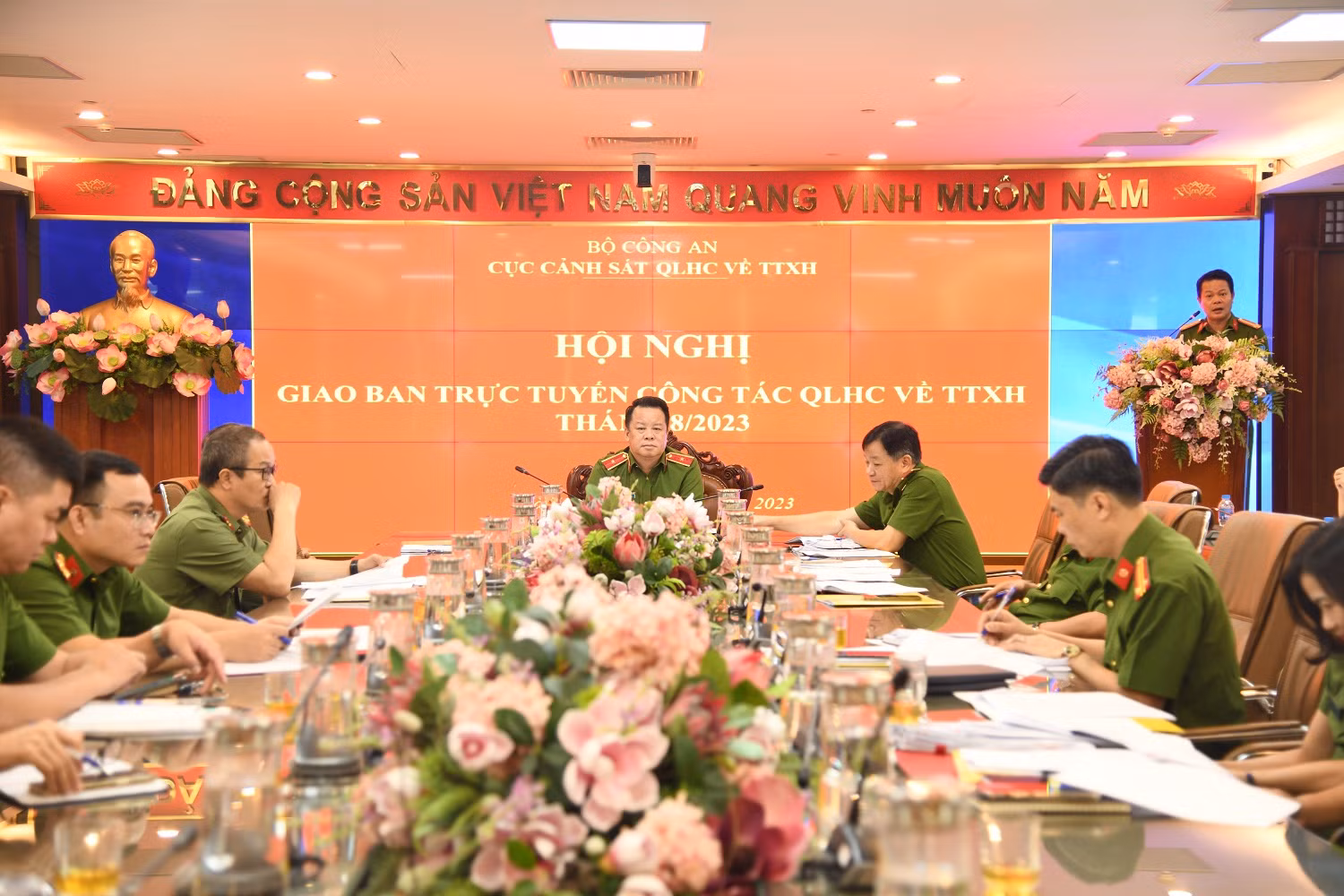 Cảnh sát QLHC về TTXH hoàn thành các công tác trọng tâm, trong đó có Đề án 06 -0
