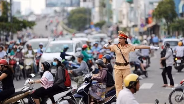 Tiếp tục hoàn thiện dự án Luật Trật tự, an toàn giao thông đường bộ