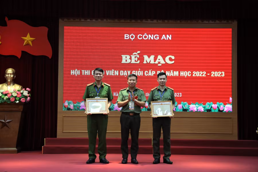 Bế mạc Hội thi giáo viên dạy giỏi cấp Bộ năm học 2022-2023 -0