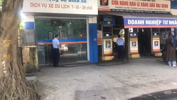 Xử lý nghiêm các hành vi găm hàng chờ tăng giá, trục lợi trong kinh doanh xăng dầu