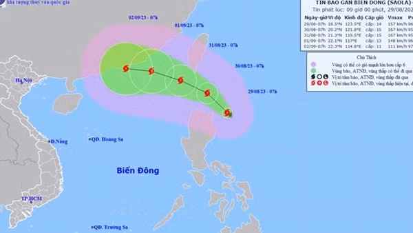 Bão Saola vào biển Đông, giảm dần sức mạnh