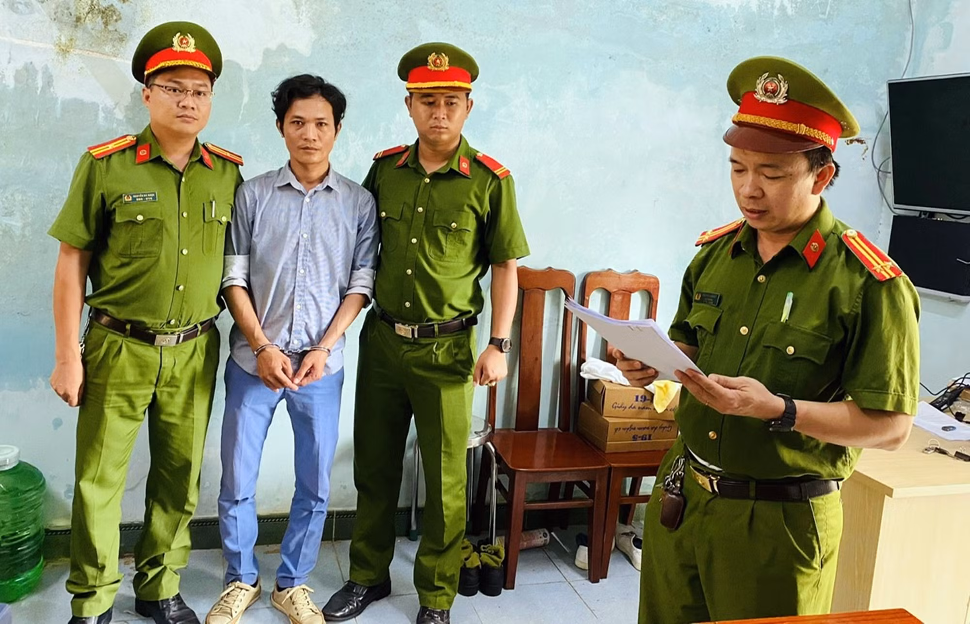 Một thửa đất bán cho 2 người, chiếm đoạt 175 triệu đồng -0