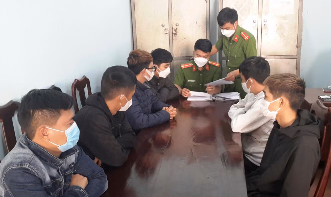Ngăn chặn nhóm côn đồ mang hung khí từ Đắk Lắk sang Đắk Nông hỗn chiến -0