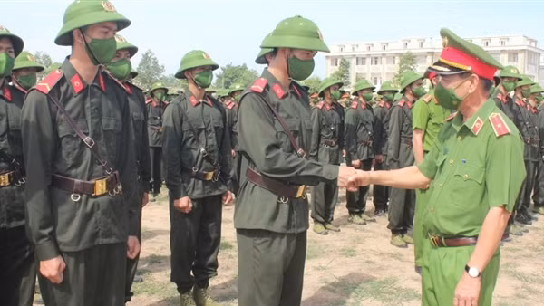 Khai giảng khóa huấn luyện công dân thực hiện nghĩa vụ CAND