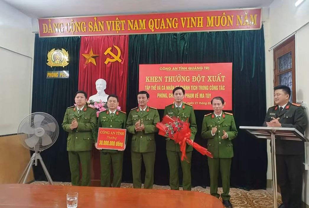 Vừa ra tù lại cầm đầu đường dây ma túy quy mô lớn ảnh 3