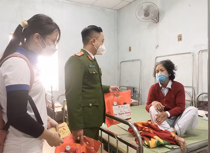 Trinh sát trẻ giỏi chuyên môn, năng nổ công tác đoàn -0