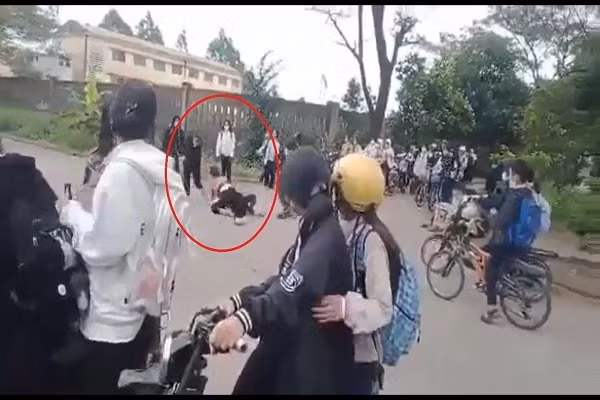 Đà Nẵng: Xử lý vụ nữ sinh đánh hội đồng bạn học do mâu thuẫn trên mạng xã hội -1