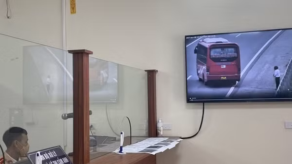 “Mắt thần” xử phạt hơn 11.000 trường hợp vi phạm giao thông ở Hà Nội ảnh 2