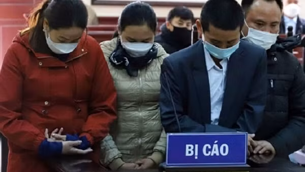 Phạt hơn 19 năm tù các đối tượng đưa người trốn đi nước ngoài