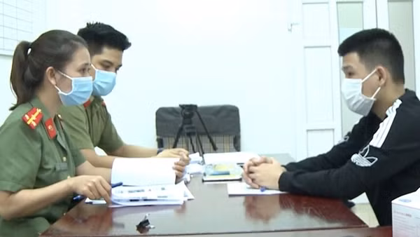 Tài khoản "bốc hơi" vì tin người trên... Facebook!