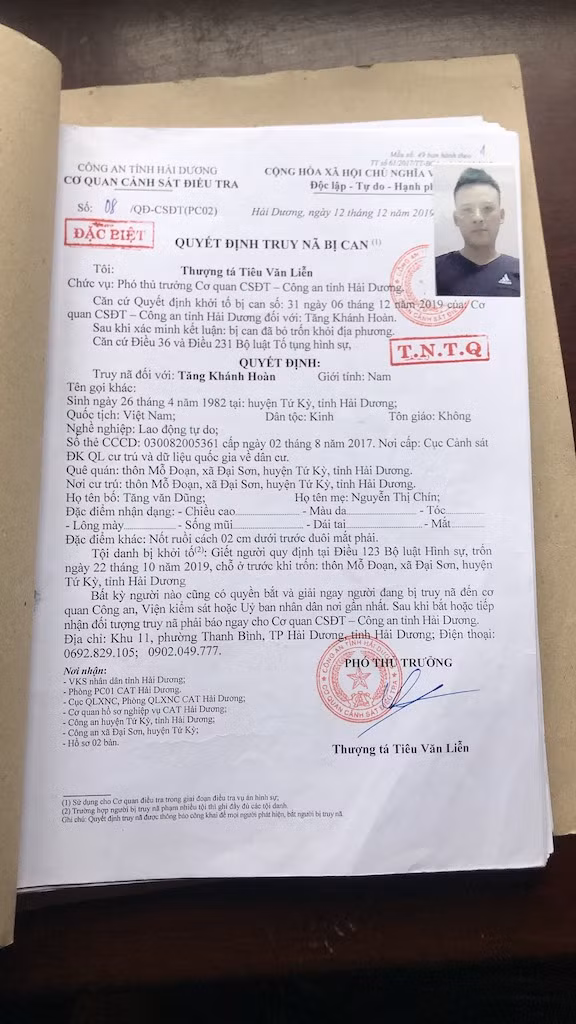 Bắt đối tượng truy nã chém vợ vì nợ nần cá độ bóng đá -0
