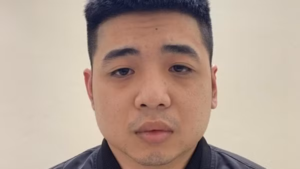 Diễn viên đóng phim "Thương ngày nắng về" bị chém khi tham gia giao thông