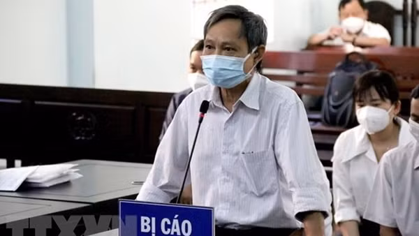 Tuyên án vụ sai phạm tại Chi nhánh Văn phòng Đăng ký đất đai và Chi cục Thuế TP Phan Thiết