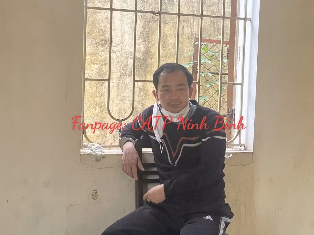 Khởi tố đối tượng phá két sắt trộm tiền tỷ -0