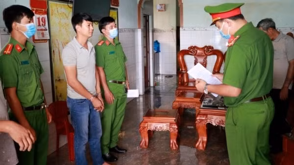 Mua thuốc bảo vệ thực vật không rõ nguồn gốc trên mạng về bán kiếm lời ảnh 4