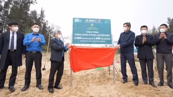BIDV nhận Giải thưởng "Ngân hàng Bán lẻ tốt nhất Việt Nam 2022" ảnh 2