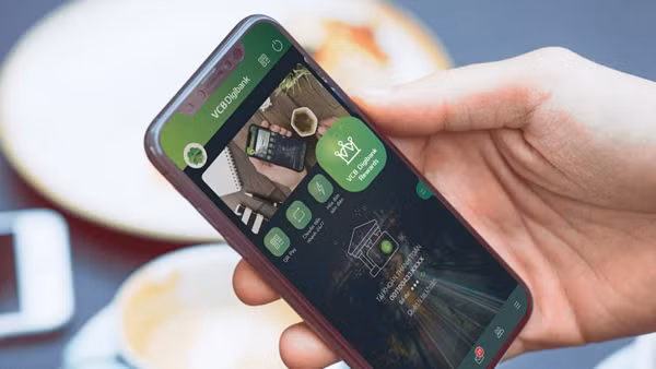 Trong “sóng” tăng phí SMS Banking, cách nào để nhận biến động số dư miễn phí? ảnh 6