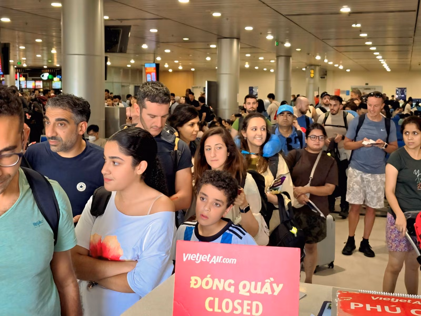 Chuyển giao thành công hoạt động khai thác dịch vụ mặt đất tại sân bay Tân Sơn Nhất -1