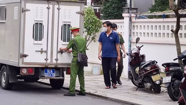 Bắt Giám đốc Ban lý dự án đầu tư và xây dựng TP Hội An