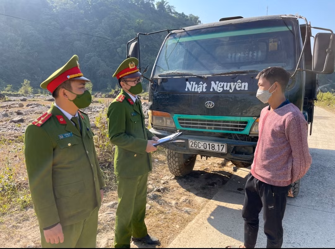 Chặn đứng nạn “cát tặc” ở Sơn La -0