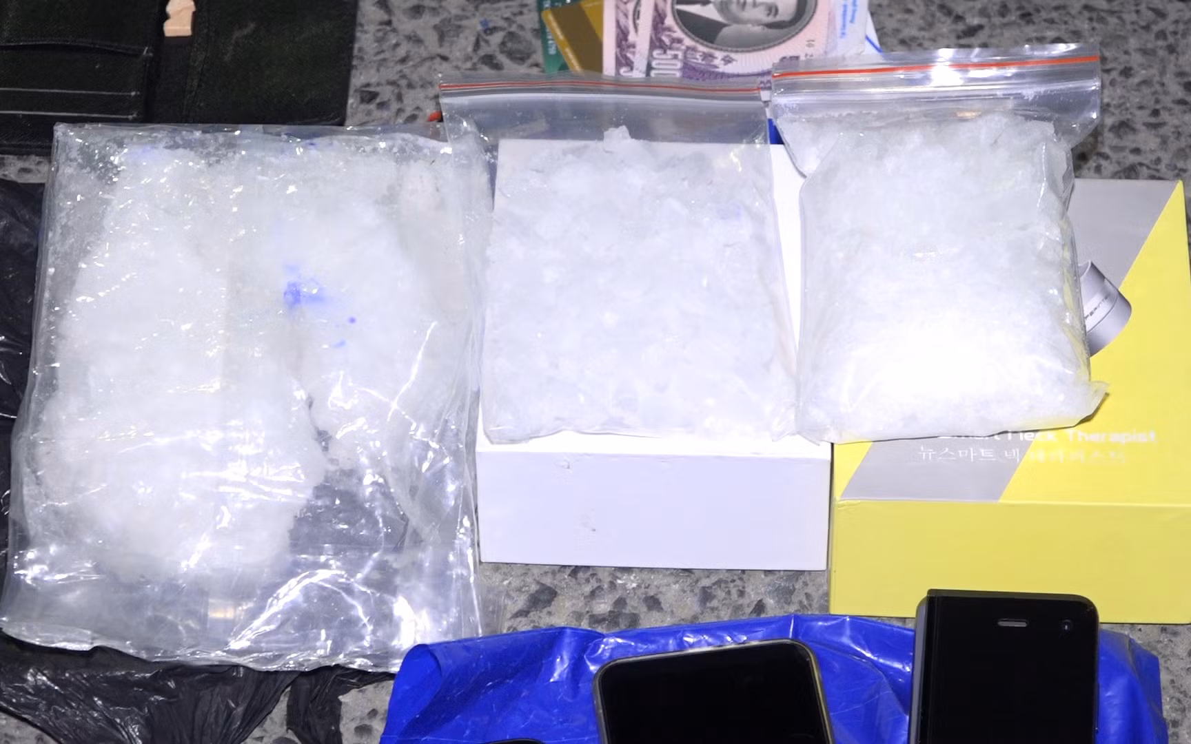 Công an Cà Mau bắt vụ vận chuyển 1,1 kg ma túy đá -1