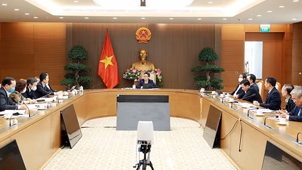 Vĩnh Long cần có những mô hình sáng tạo, phục vụ nguồn nhân lực vùng ĐBSCL ảnh 3