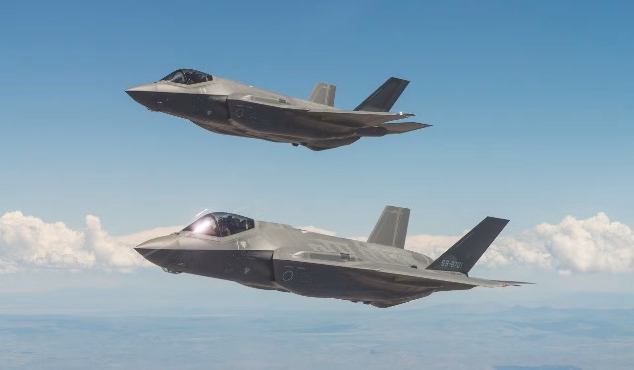 Láng giềng Nga chi 11 tỷ USD mua F-35 Mỹ -0