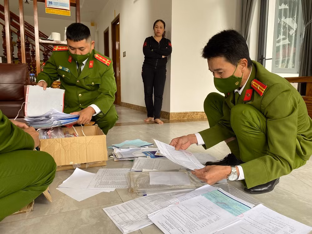 Giám đốc doanh nghiệp mua bán trái phép hơn 3.800 hóa đơn -0