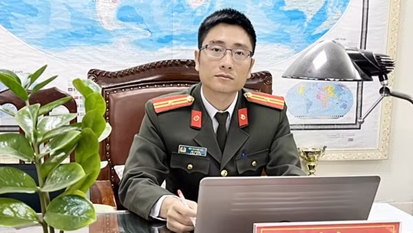 Tết này con không về ảnh 3
