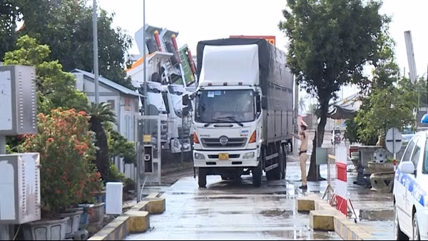 CSGT toàn quốc mở cao điểm bảo đảm TTATGT dịp Tết 2022 ảnh 5