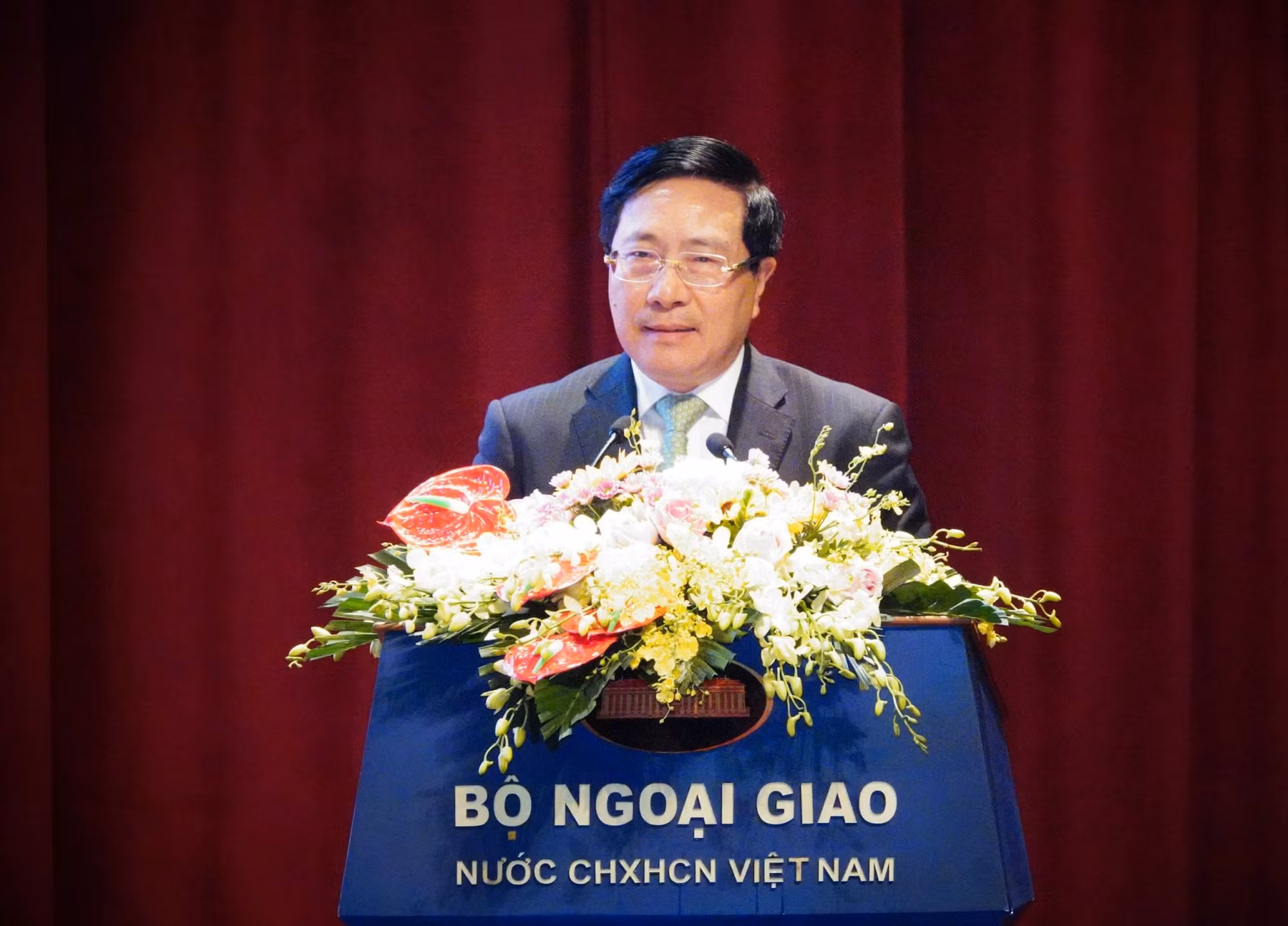 Xây dựng nền ngoại giao toàn diện, hiện đại trên cơ sở tư tưởng ngoại giao Hồ Chí Minh -0
