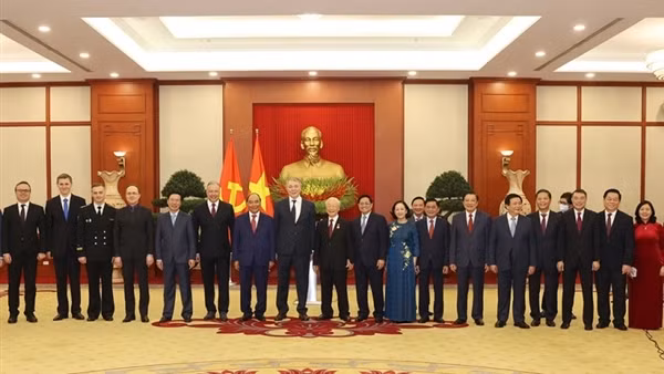 Tổng Bí thư Nguyễn Phú Trọng chủ trì cuộc họp lãnh đạo chủ chốt ảnh 5