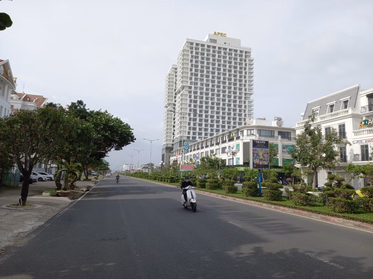 Gỡ vướng pháp lý để thu hút đầu tư -0