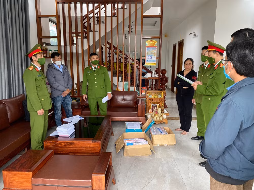 Giám đốc doanh nghiệp mua bán trái phép hơn 3.800 hóa đơn -0