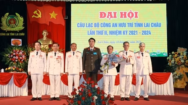 Ra mắt CLB Công an hưu trí khối XDLL khu vực phía Nam ảnh 4