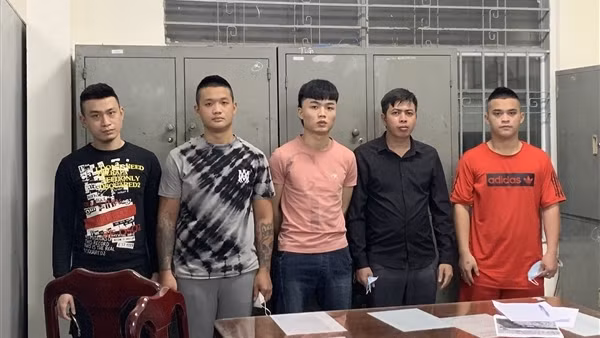 Bắt kẻ đâm chết người trong cuộc “hỗn chiến” rạng sáng mùng 3 Tết ảnh 4